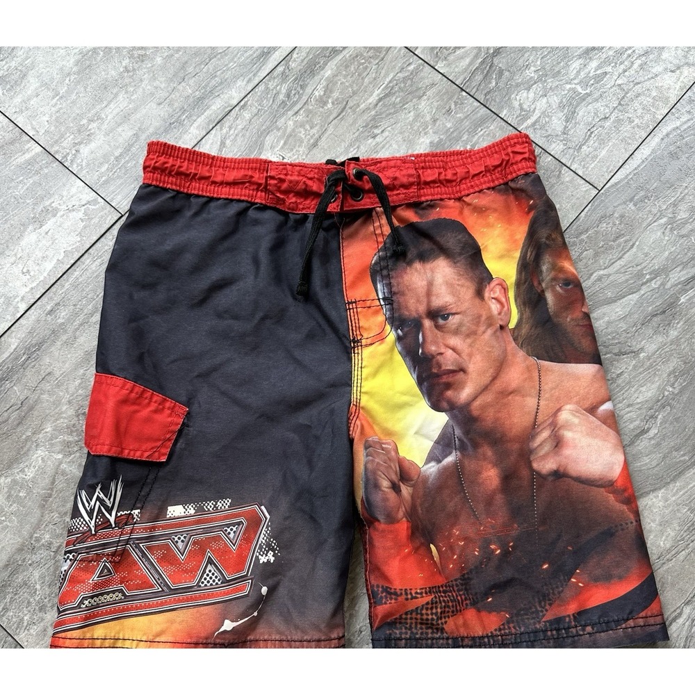 Boy's WWE Raw Mesh Lined Cargo Swim Trunks Size Medium Wrestling Cena Triple
